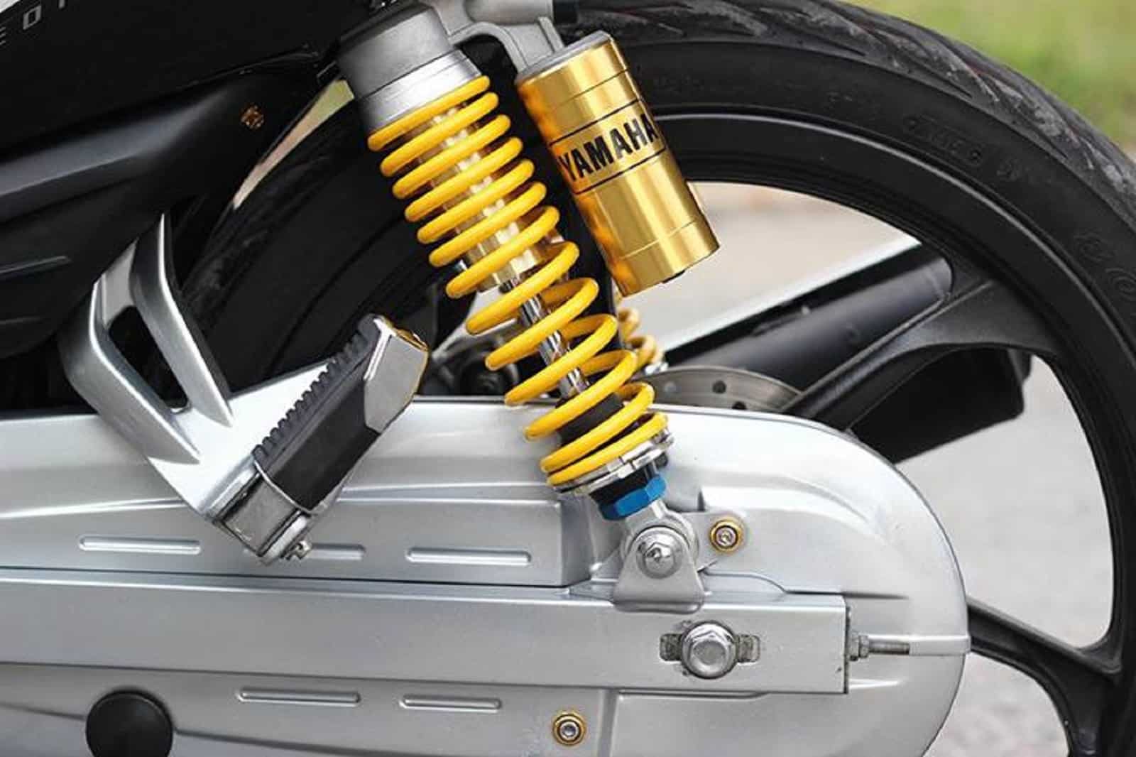 Xe ga 2 phuộc vẫn được nhiều khách hàng yêu thích