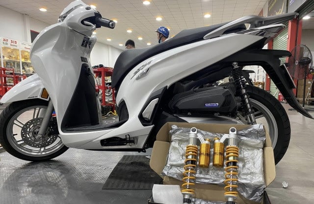 Lưu ý khi bảo dưỡng xe ga 2 phuộc là chọn thương hiệu phuộc phù hợp